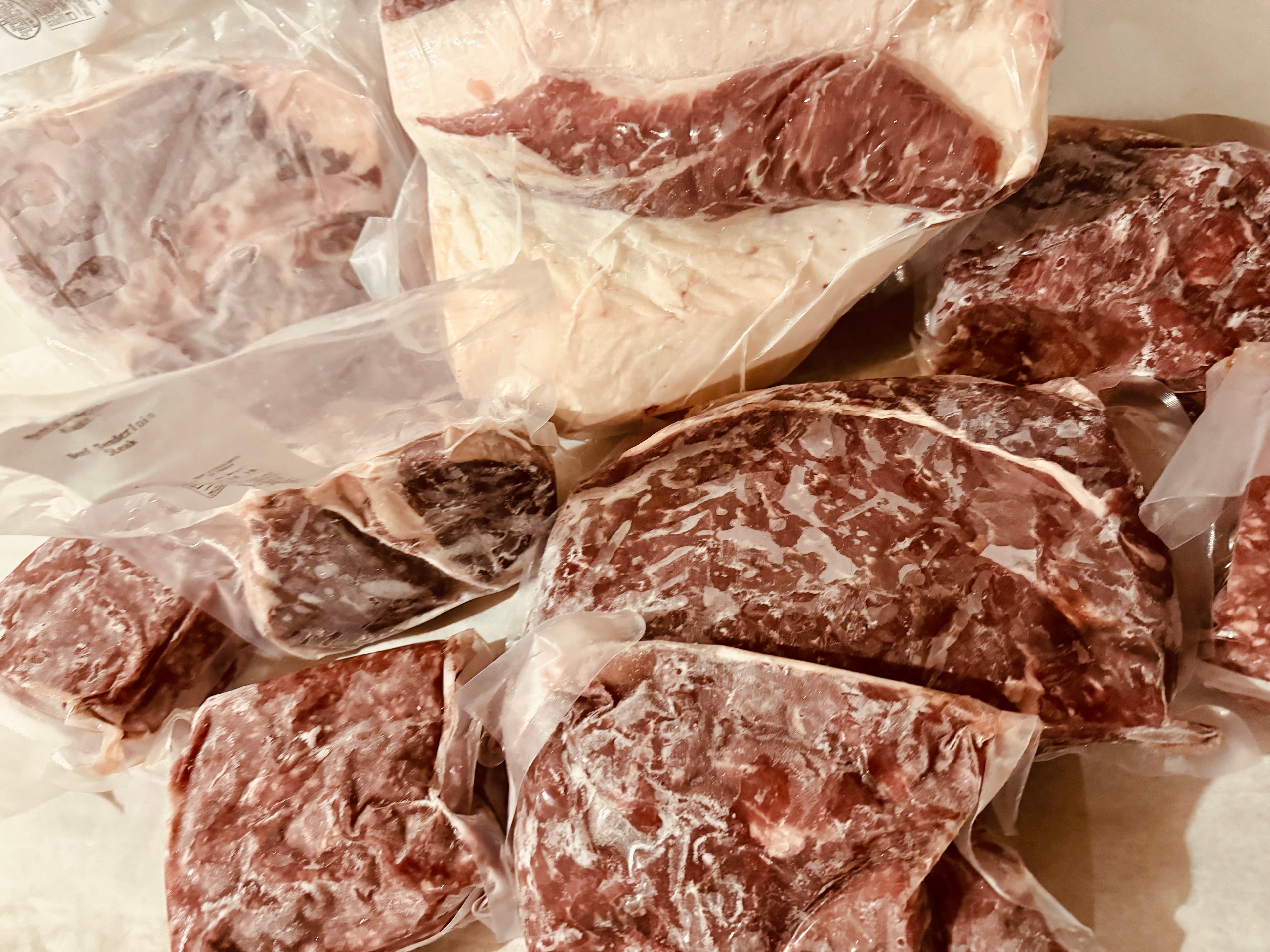 Luxury Reserve Masterpiece - Tenderloin, Brisket & Ribeye Premium Pack (15.29 lbs)