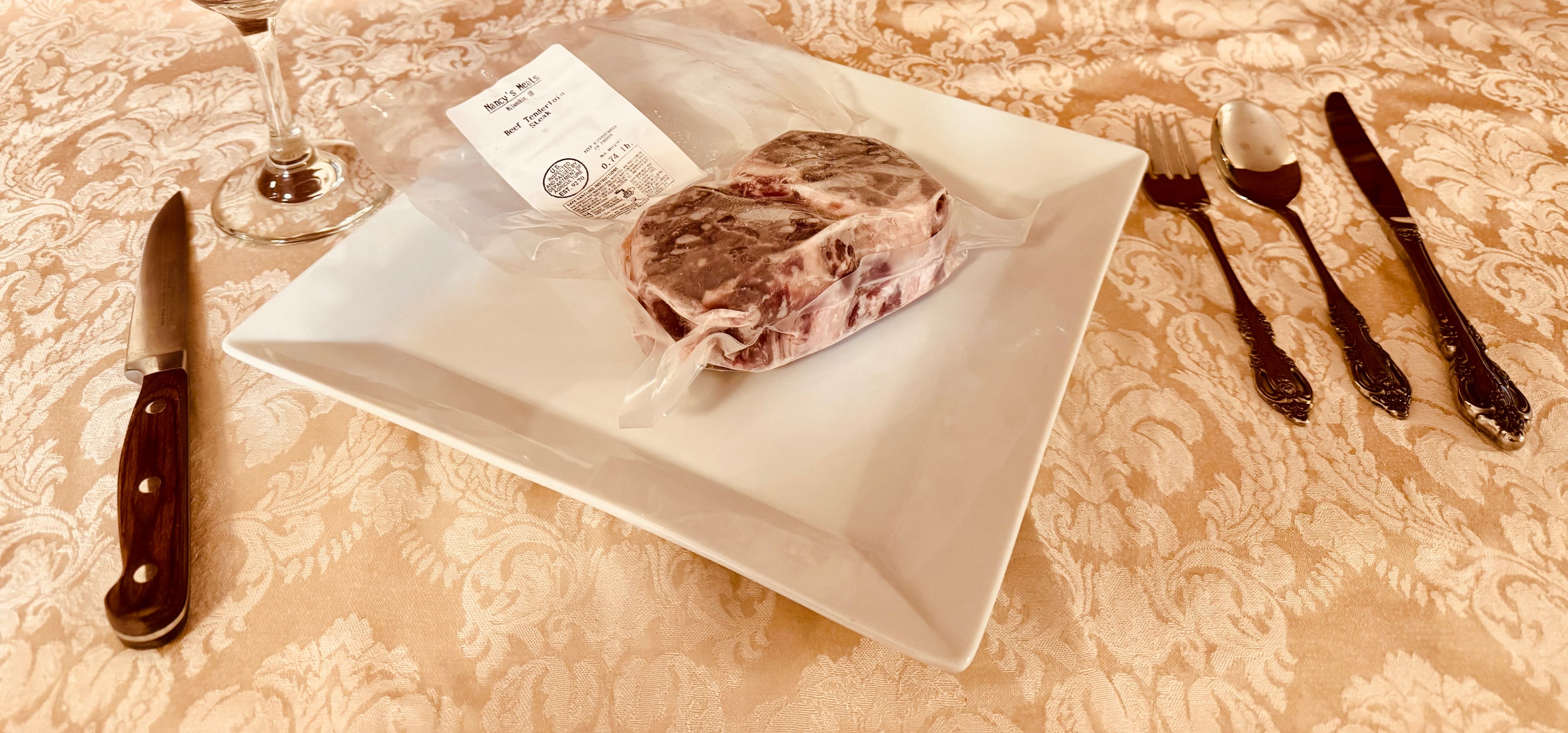 Luxury Reserve Masterpiece - Tenderloin, Brisket & Ribeye Premium Pack (15.29 lbs)